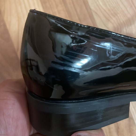 Aldo patent Leather loafers worn one time couple of scratches on side - Picture 4 of 4